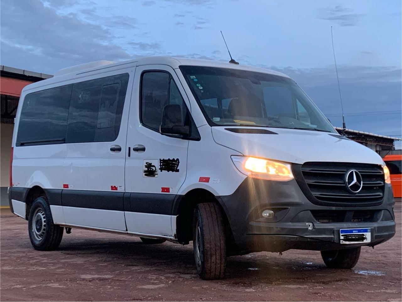 Mercedes-Benz Sprinter 417 van usada